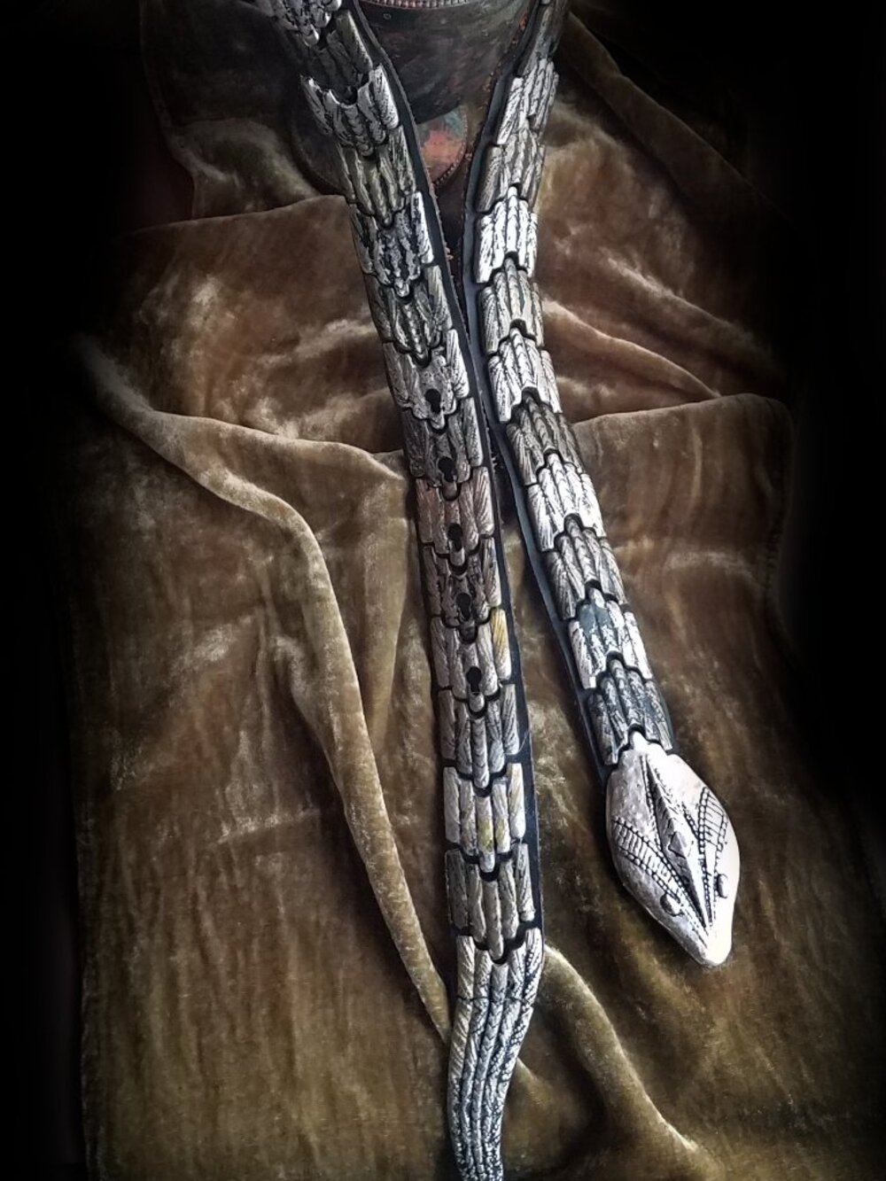 Vintage Avion Silvery Metallic Leather Articulated Snake Belt 32" -Worn Finish